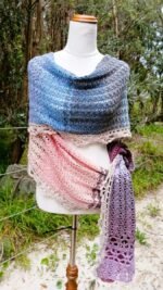 Waves, Lace and Light Wrap - Image 7
